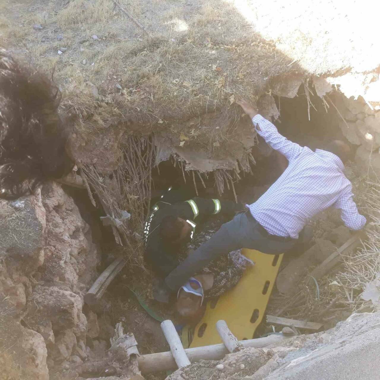 Adıyaman'ın Çemberlitaş Köyü'nde toprak damın çökmesi sonucu yaşlı bir kadın