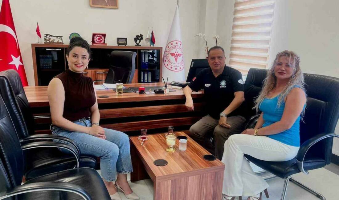 İl Sağlık Müdürü Sili, Cizre İlçe Sağlık Müdürü Karademir ile görüştü Şırnak İl Sağlık Müdürü Murat Sili, Cizre İlçe Sağlık Müdürü