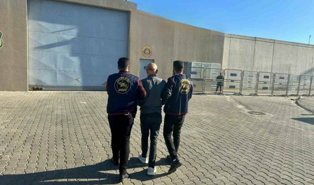 Gaziantep'te uyuşturucu taciri olarak aranan ve 11 yıl 4 ay