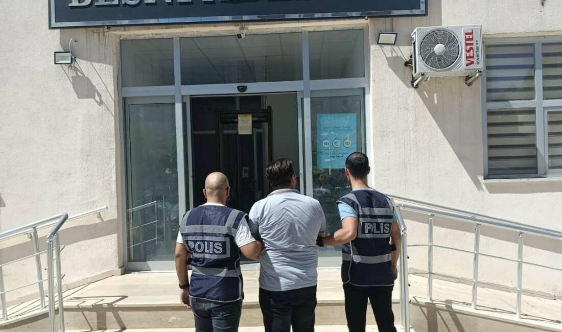 Adıyaman'ın Besni ilçesindeki Emniyet Müdürlüğü ekipleri, silahla yağma suçundan 10