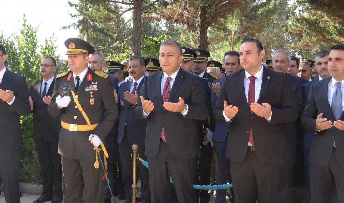 Kilis'te 30 Ağustos Zafer Bayramı kutlamaları çeşitli etkinliklerle gerçekleştirildi. Program,