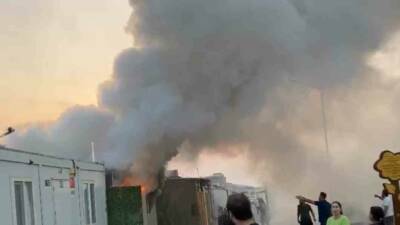 Adıyaman'da bulunan bir konteyner kentte çıkan yangın paniğe neden oldu.