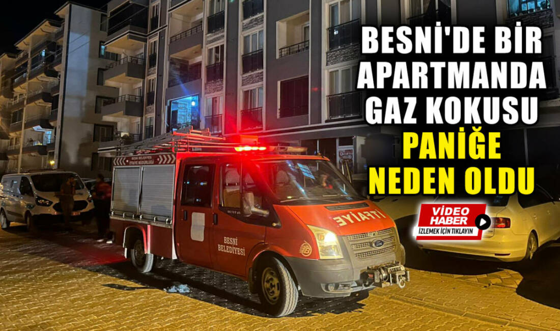 Besni 15 Temmuz Mahallesi'nde bulunan 8 katlı bir apartmanda hissedilen