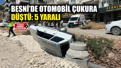 Besni çevre yolunda geriye doğru çıkan bir otomobil yol çalışmasını