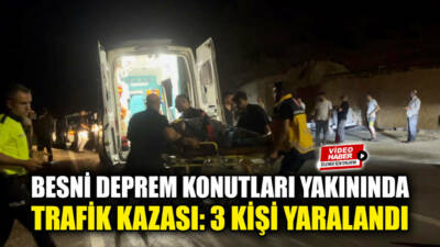 Besni deprem konutları yakınında meydana gelen trafik kazasında iki otomobil