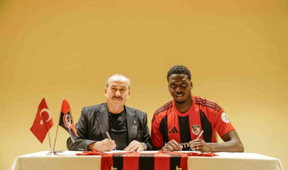 Gaziantep Futbol Kulübü, Lille forması giyen 27 yaşındaki Muhammed Bayo'yu