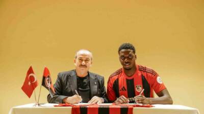 Gaziantep Futbol Kulübü, Lille forması giyen 27 yaşındaki Muhammed Bayo'yu