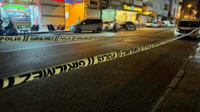 Şanlıurfa'nın Birecik ilçesinde meydana gelen silahlı kavgada bir kişi yaralandı.