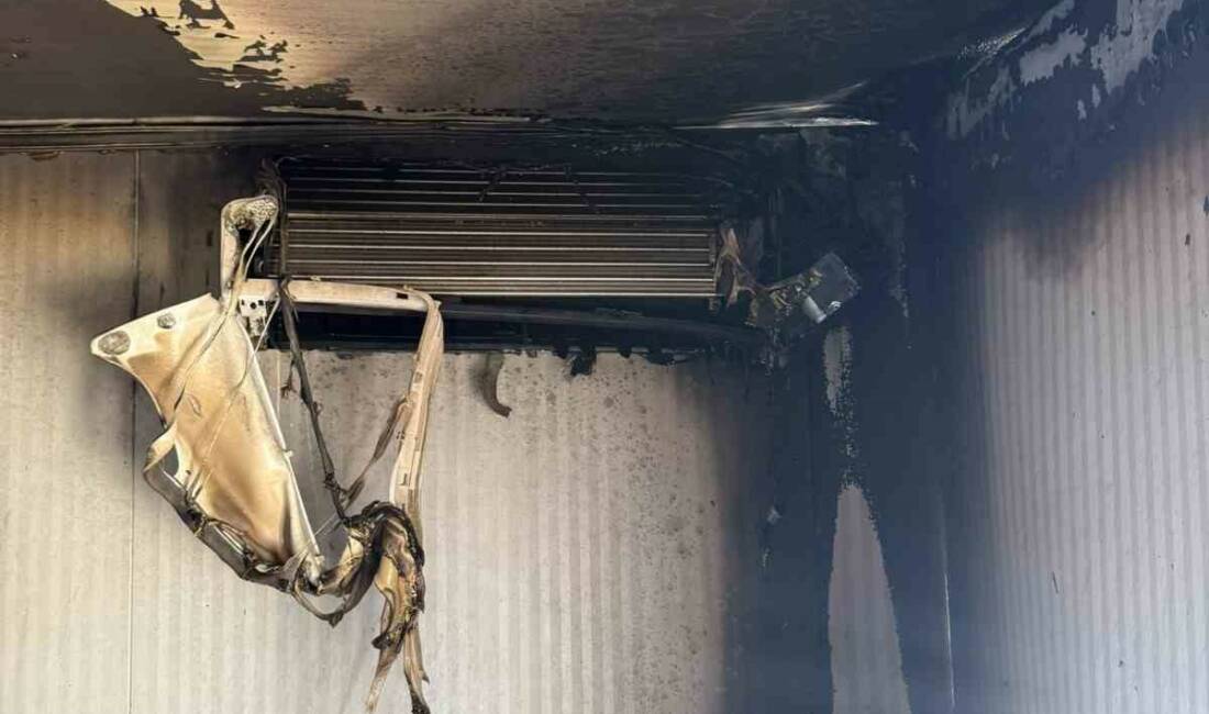 Üç gün açık bırakılan klima yangına neden oldu Adıyaman'da bir klimanın üç gün boyunca açık bırakılması sonucu konteynerde