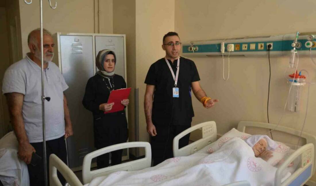 94 yaşındaki hasta Şanlıurfa'da 15 dakika süren başarılı bir operasyonla