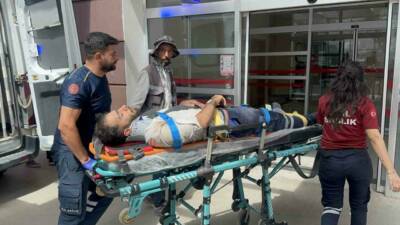 Adıyaman’da bir inşaat işçisi yüksekten düşerek yaralandı. Yaralı, Adıyaman Eğitim