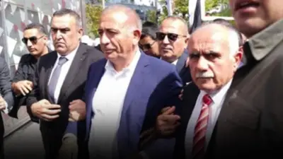 CHP İstanbul İl Başkanlığı'na kayyum olarak atanan Gürsel Tekin önderliğindeki