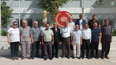 Cumhuriyet Halk Partisi’nin (CHP) 102. kuruluş yıldönümü Besni’de düzenlenen törenle