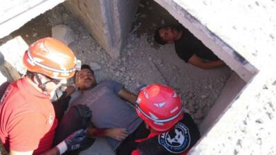 Adıyaman Belediyesi, çeşitli kurumlarla düzenlediği geniş kapsamlı deprem tatbikatında gerçeği