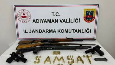 Adıyaman İl Jandarma Komutanlığı, silah kaçakçılığına yönelik operasyon kapsamında bir
