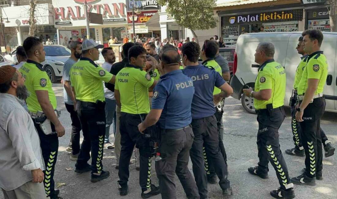 Adıyaman'da depremzede vatandaşlar, motosiklet sürücülerine yönelik artan trafik cezalarına isyan
