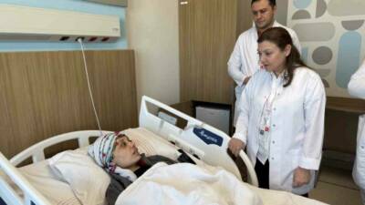 Bir hasta, Gaziantep Şehir Hastanesi’nde gerçekleştirilen özel bir operasyonla 6