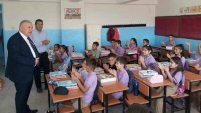 Gaziantep'in Araban ilçesinde bulunan 57 okulda 7 bin 410 öğrenci