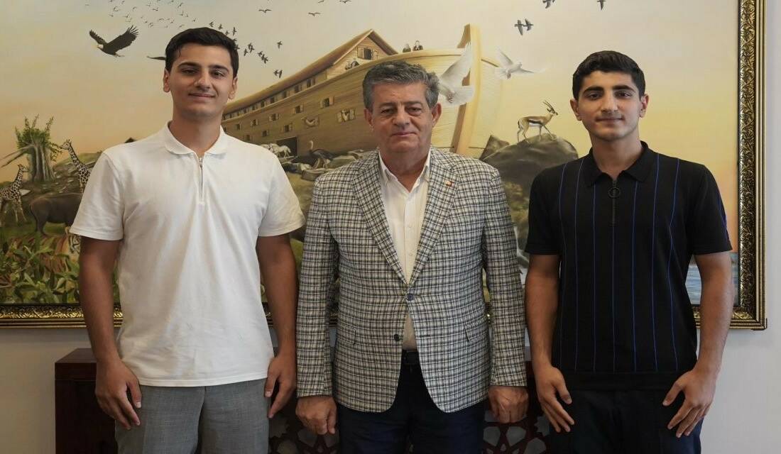 Şırnak Belediye Başkanı Mehmet Yarka, Yükseköğretim Kurumları Sınavı'nda önemli dereceler