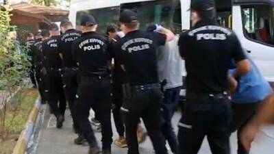 Batman'da göçmen kaçakçılarına yönelik hava destekli operasyonda 19 göçmen yakalandı.