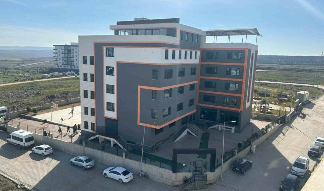 Şırnak'ın Cizre ve İdil ilçelerindeki üniversite öğrencilerinin barınma sorunu çözüldü.