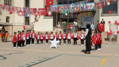 Cizre İlçe Milli Eğitim Müdürlüğü tarafından düzenlenen İlköğretim Haftası etkinliği,
