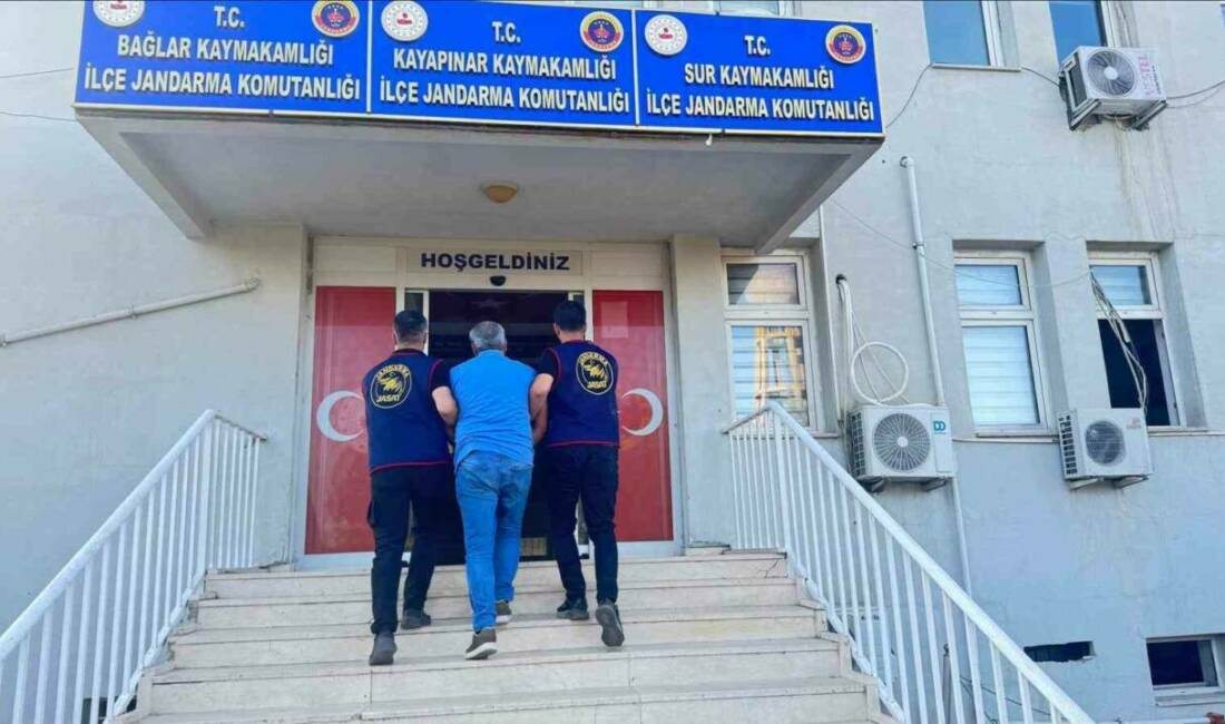 Diyarbakır'da yapılan operasyonlarda, Jandarma ekipleri tarafından 20 ila 2 yıl