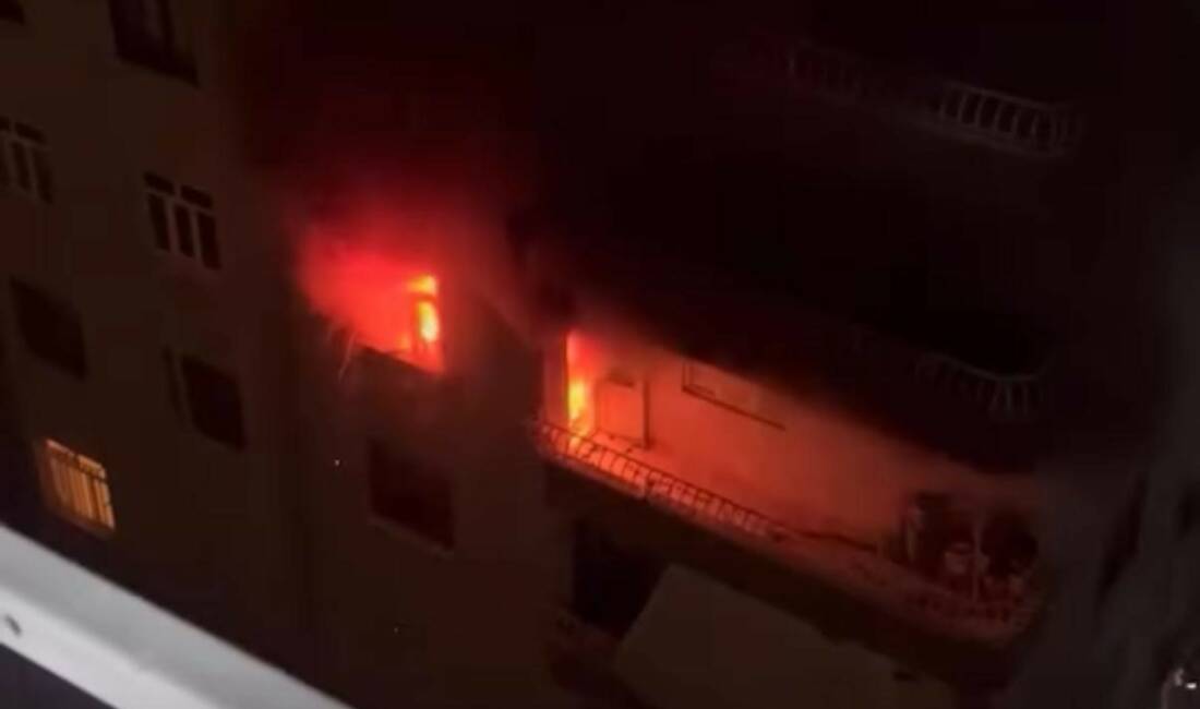Diyarbakır’da gece saatlerinde 2 ev yangını Diyarbakır'ın Bağlar ve Kayapınar ilçelerinde meydana gelen iki ayrı yangın,