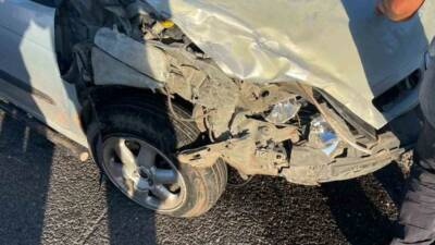 Diyarbakır'da Bağlar Batı Karakoç Mahallesi çevre yolundaki bir kavşakta meydana