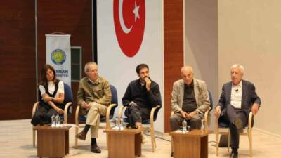 Şanlıurfa Büyükşehir Belediyesi’nin koordinasyonunda kentte düzenlenen Mimarlık ve Müzecilik Semineri