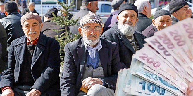 Emekli promosyonları 1 Eylül 2025 itibarıyla güncellendi, bankalar adeta yarışa