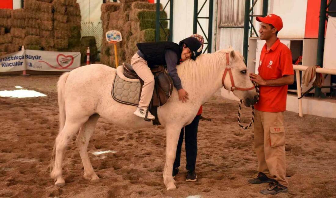Diyarbakır Büyükşehir Belediyesi, down sendromlu, otistik ve diğer engelli öğrencilere