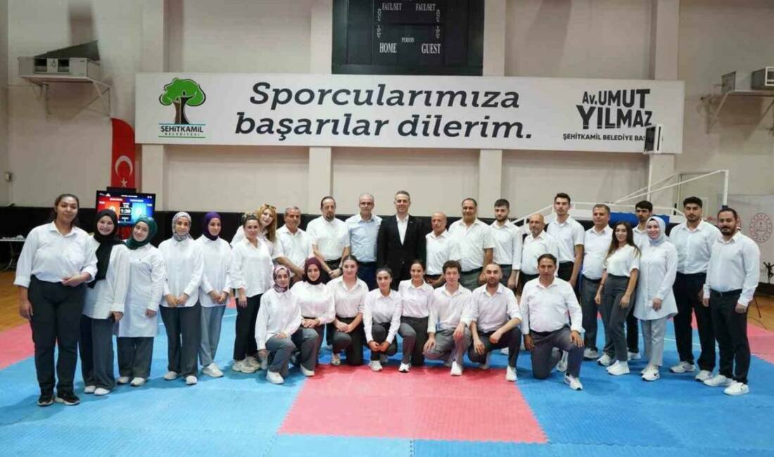 İller Arası Ümitler Taekwondo Şampiyonası Şehitkamil’de yapıldı Şehitkamil Belediyesi ve Gençlik Spor İl Müdürlüğü işbirliğiyle düzenlenen İller