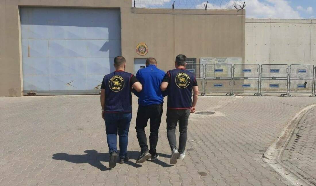 Gaziantep'te uyuşturucu ticareti suçundan 14 yıl hapis cezasıyla aranan bir
