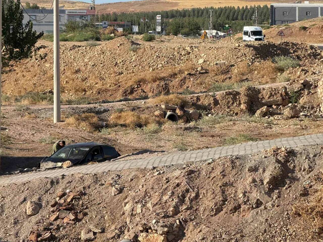 Siirt’in Kurtalan ilçesinde meydana gelen trafik kazasında 1 kişi yaralandı.