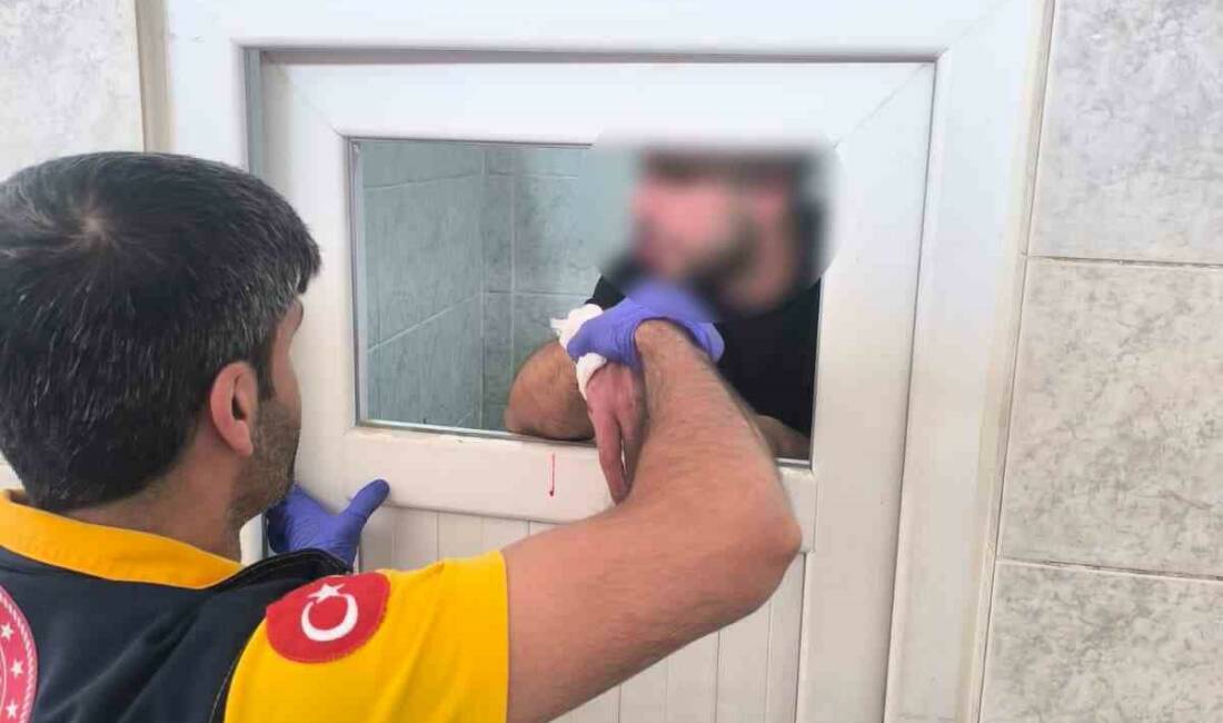 Batman’da bulunan Lale Camisi'nde madde krizine girdiği iddia edilen bir