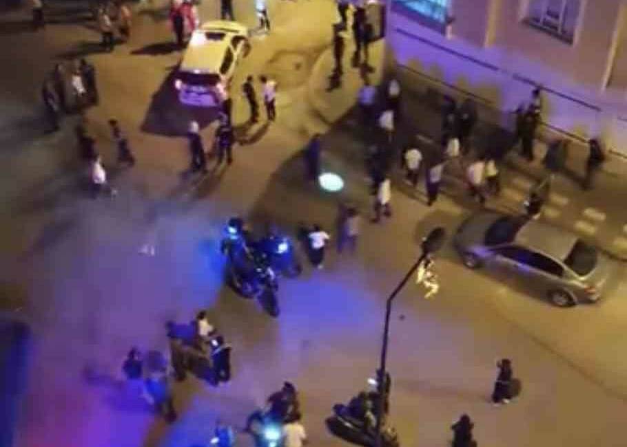 Mardin'in Kızıltepe ilçesinde Koçhisar Mahallesi'nde iki grup arasında çıkan kavgada