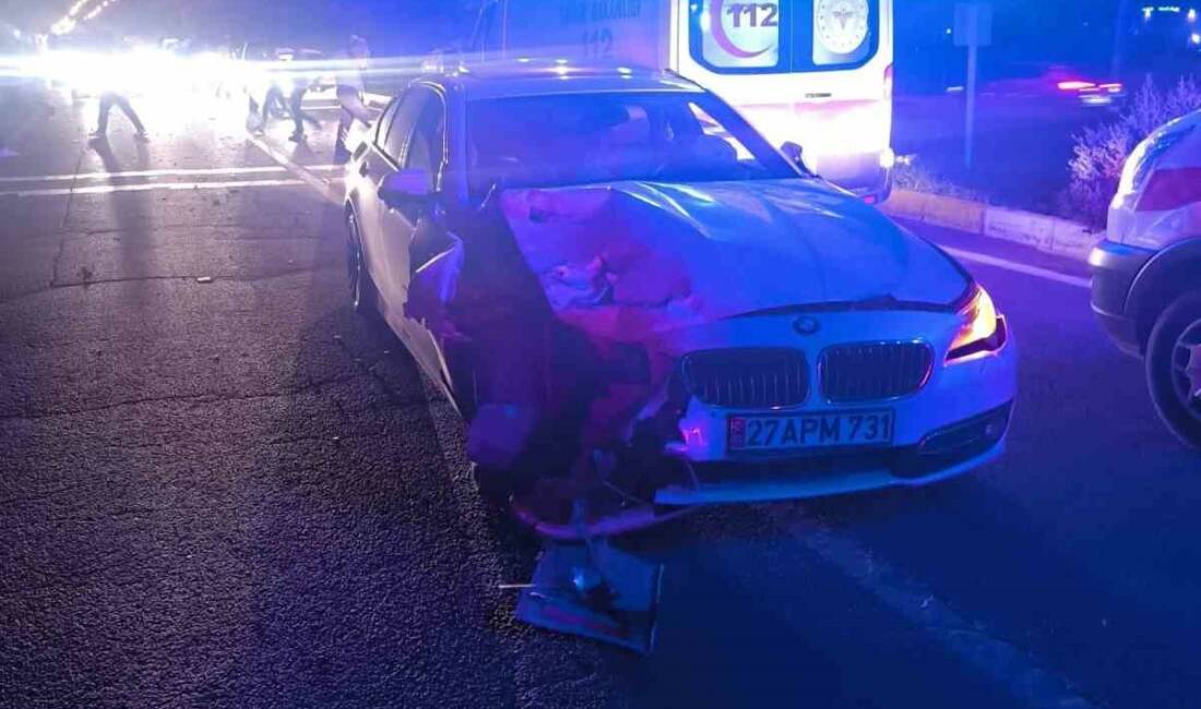 Mardin'in Artuklu ilçesinde meydana gelen zincirleme trafik kazasında 3'ü çocuk