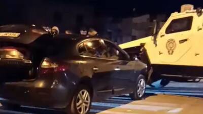 Mardin'in Nusaybin ilçesinde zırhlı polis aracı ile otomobilin çarpışması sonucu