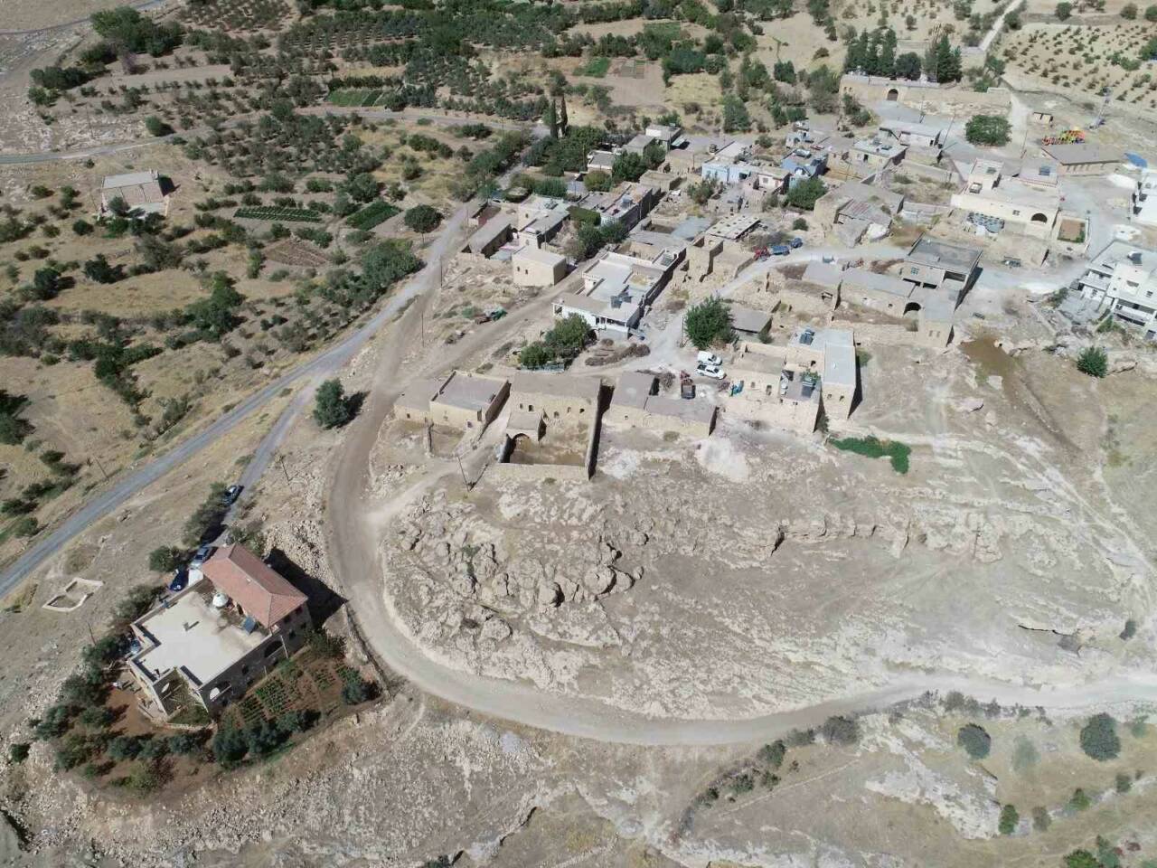 Mardin, tarihi ve kültürel zenginliği ile dikkat çeken bir şehir.