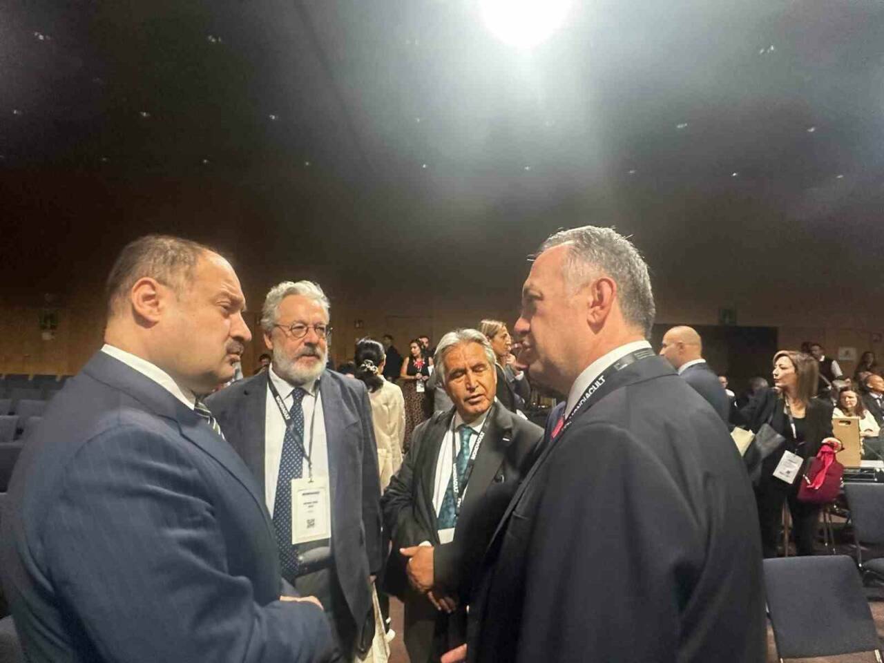Şanlıurfa Büyükşehir Belediye Başkanı Mehmet Kasım Gülpınar, Türkiye'yi temsil etmek