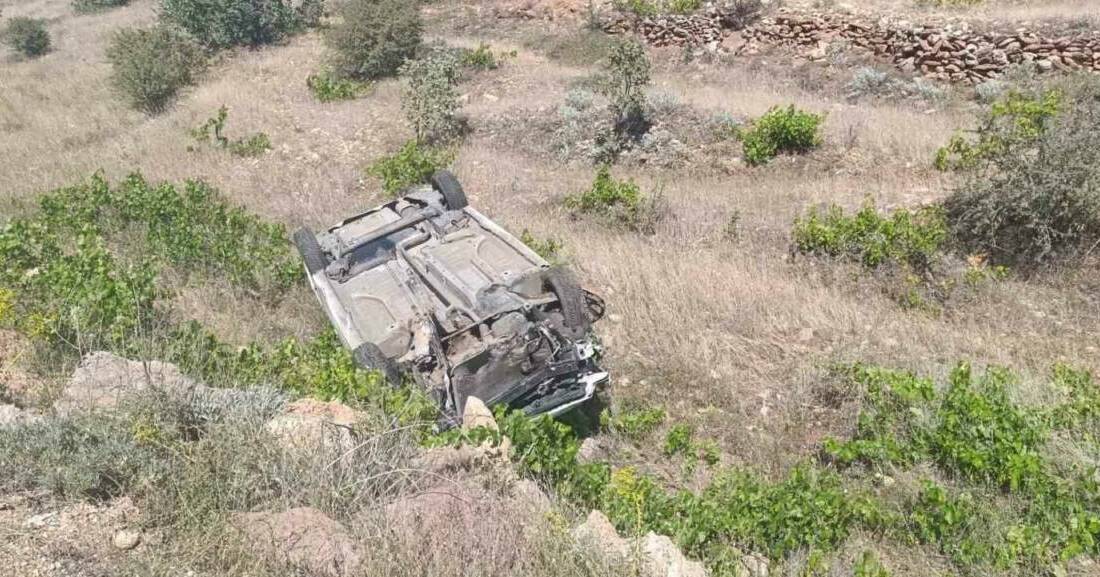 Gercüş ilçesine bağlı Ulaş köyünde meydana gelen trafik kazasında otomobil