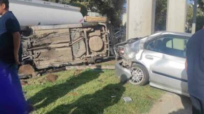 Adıyaman'ın merkezinde meydana gelen trafik kazasında iki otomobil çarpıştı. Kazada