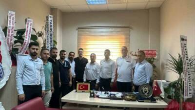 Sağlık-Sen Şırnak Şube Başkanı Sabgatullah Anmal, sınırın sıfır noktasında verilen