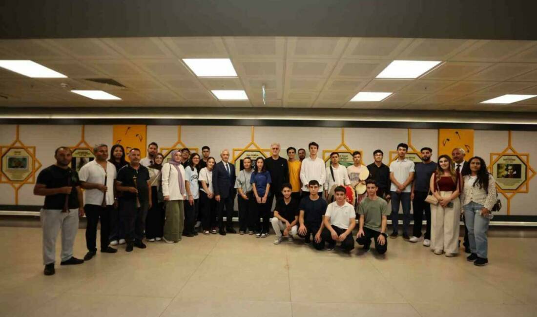 Devlet Tiyatroları Genel Müdürü Tamer Karadağlı, Şahinbey Kongre ve Sanat