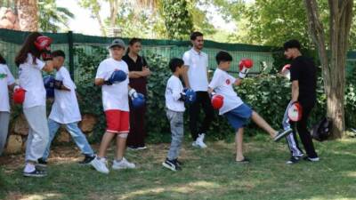 Şanlıurfa Büyükşehir Belediyesi, gençlerin yaz tatilinde sportif ve kültürel aktivitelere