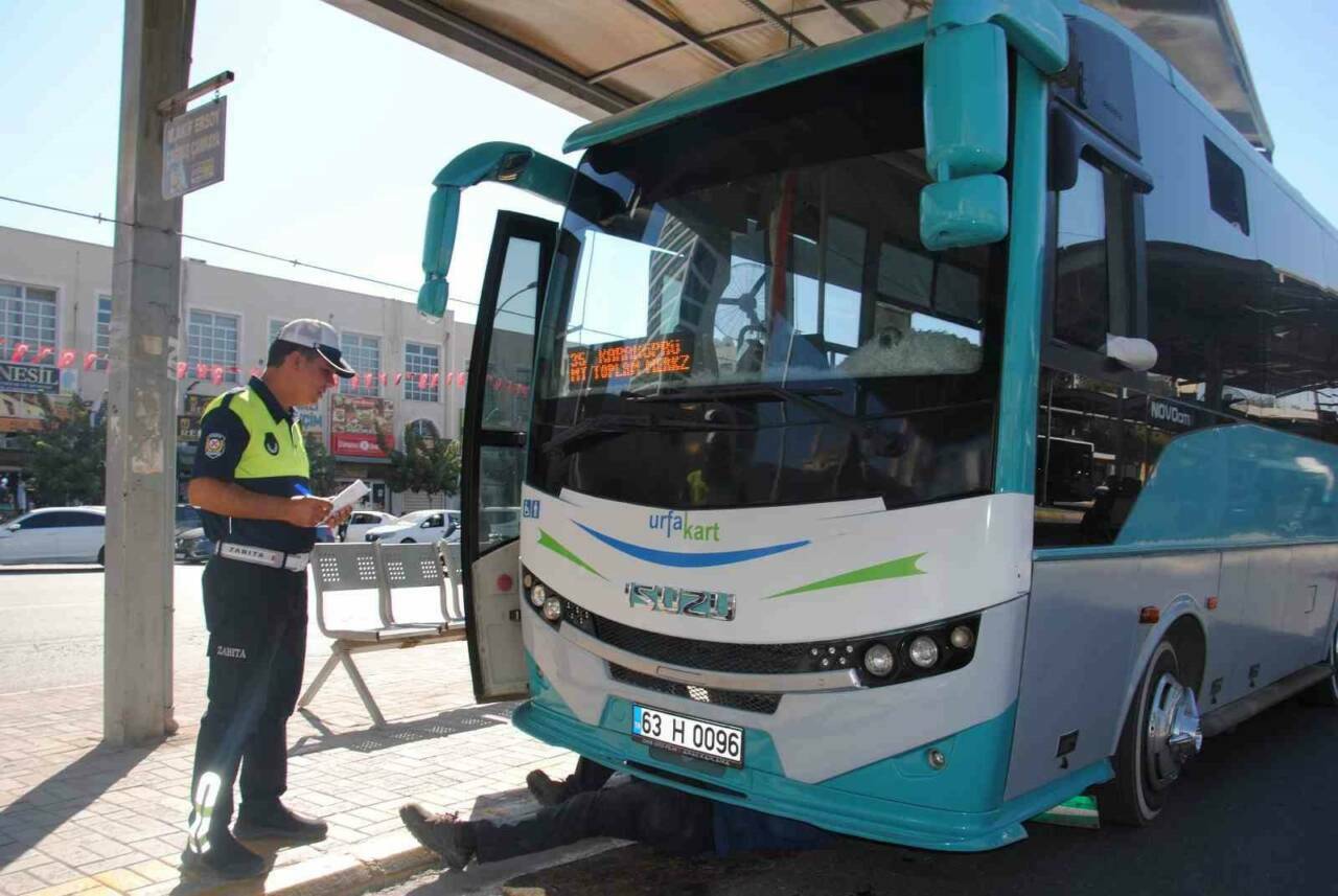 Şanlıurfa Büyükşehir Belediyesi Trafik Zabıta ekipleri, özel halk otobüslerindeki havalı