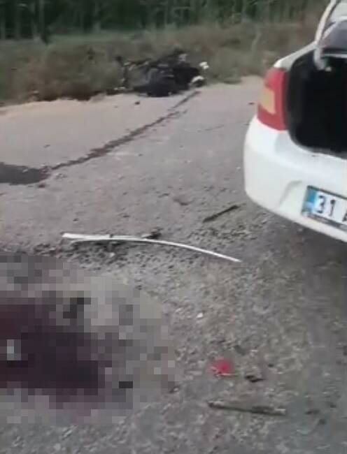 Akçakale ilçesinde otomobil ile motosikletin çarpışması sonucu 14 yaşındaki çocuk