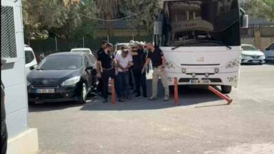 Şanlıurfa merkezli düzenlenen operasyonda 14 şüpheli gözaltına alındı ve 10'u