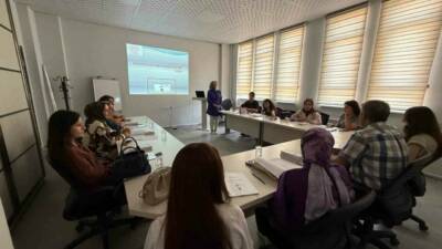 Siirt İl Sağlık Müdürlüğü, evlilik öncesi danışmanlık eğitimleri düzenleyerek toplum